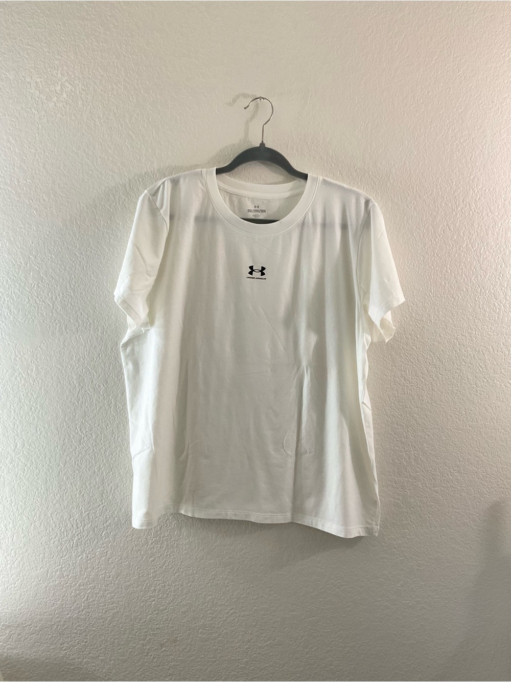 Under Armour White Short Sleeve Performance Loose Tee Women's Sporty Activewear